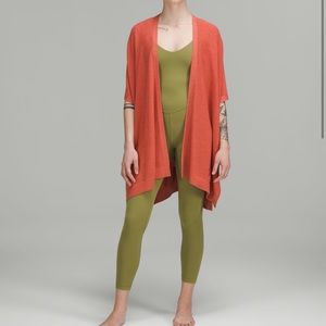 Merino Wool Short Sleeve Wrap